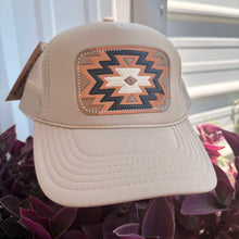 Load image into Gallery viewer, Caps - Marfa Aztec
